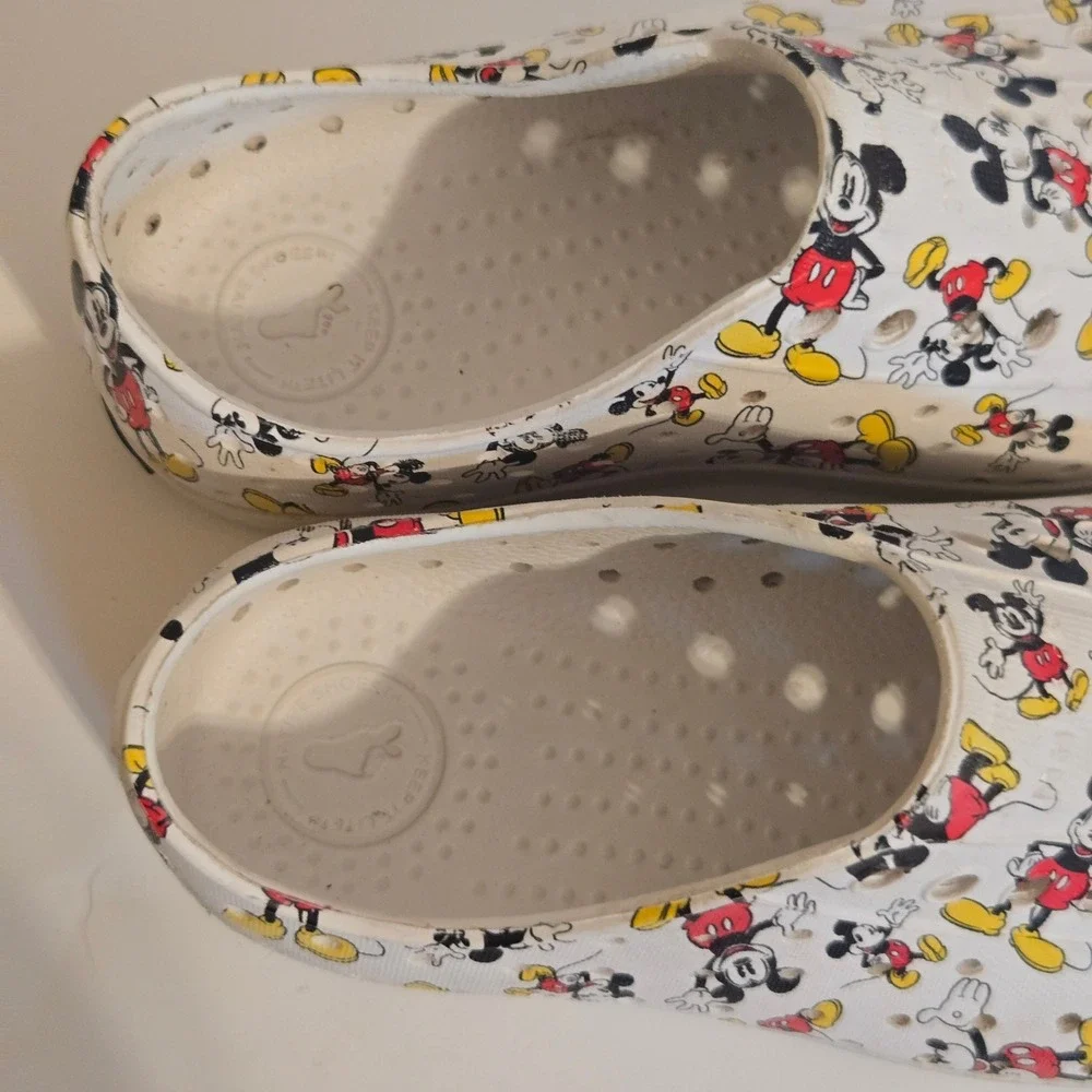 Native Shoes Jefferson Disney Mickey Mouse Kids White Slip On Sneakers C13